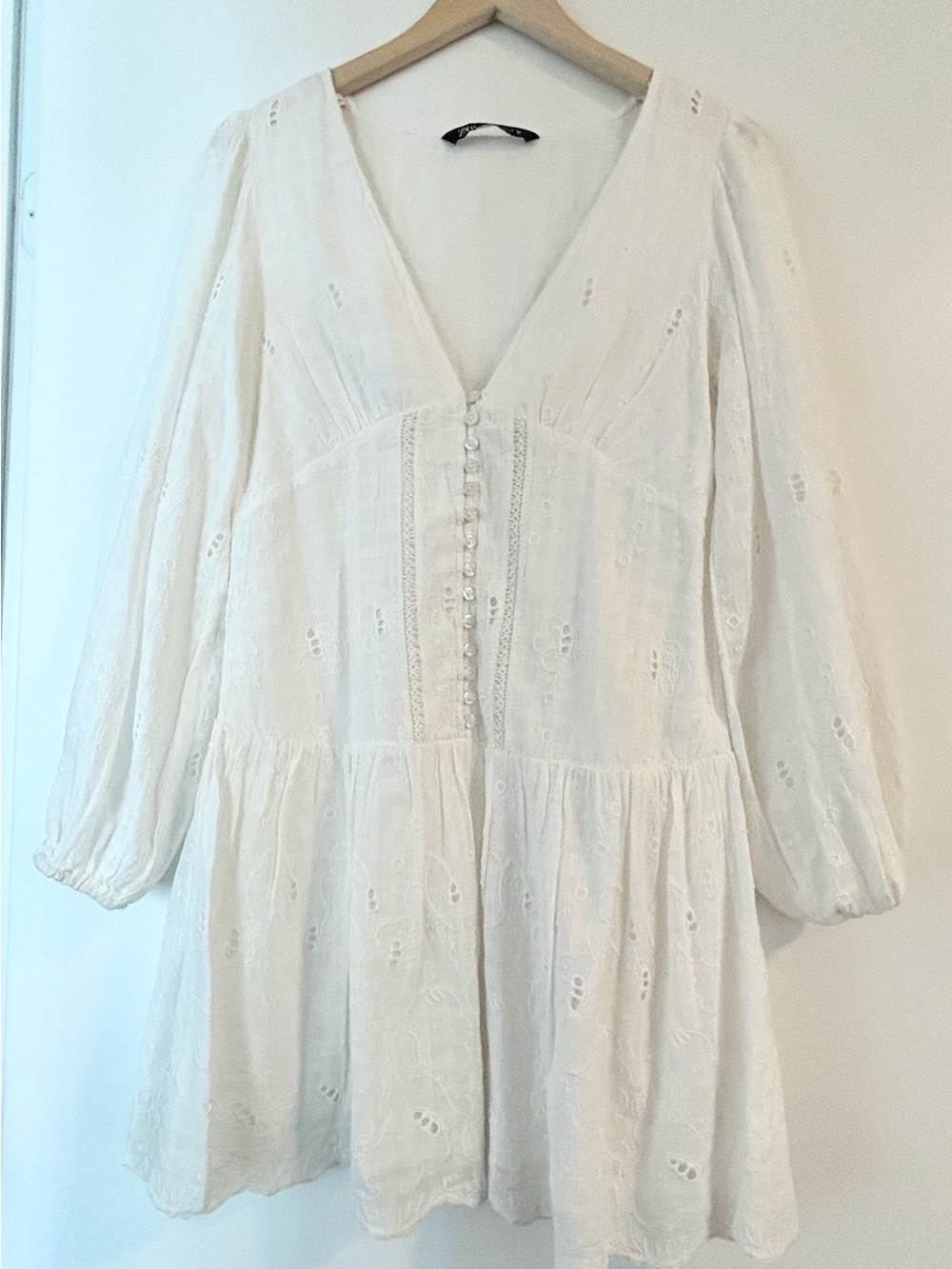 Zara White Casual Dress